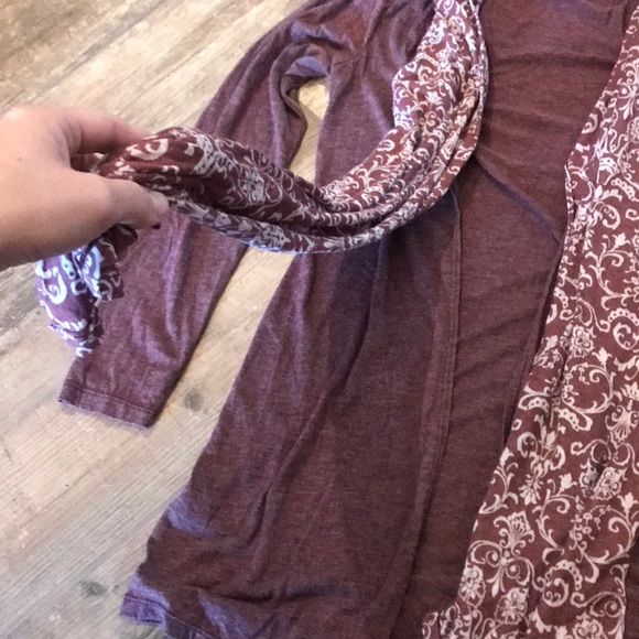 Unique Top - Picture 2 of 4